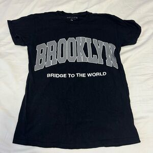 PacSun Brooklyn Black and Gray Graphic Short Sleeve Tee Pump Cover Size S Unisex